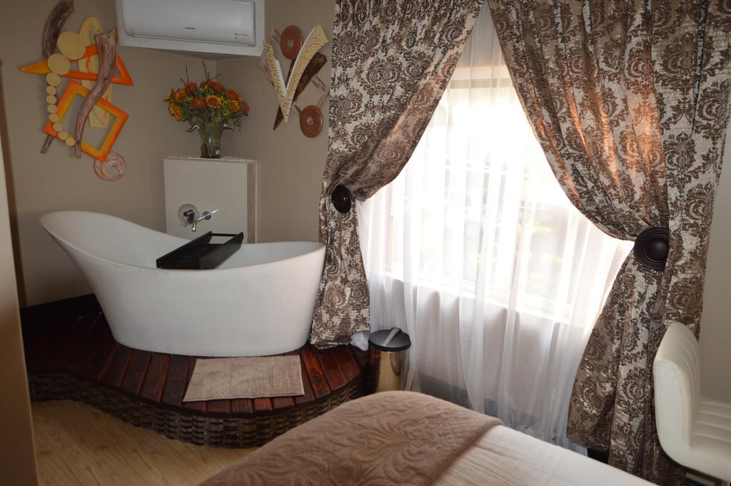 Kiwara Guesthouse Johannesburg Exterior photo
